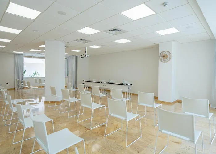 Thb Maria Isabel - Adults Only Готель 4*